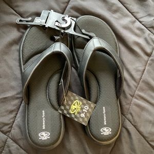 NEW ATHLETIC WORKS MEMORY FOAM FLIP FLOPS